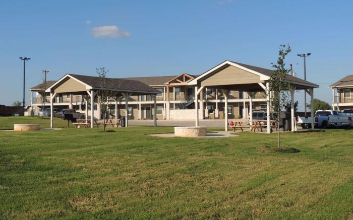 Eagle's Den Suites Andrews a Travelodge by Wyndham