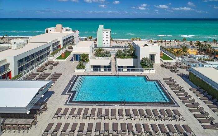 Costa Hollywood Beach Resort - An All-Suite Hotel