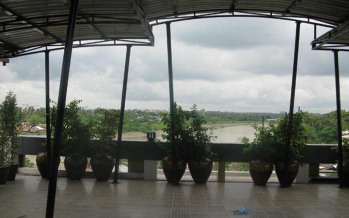 Great Glory Hotel
