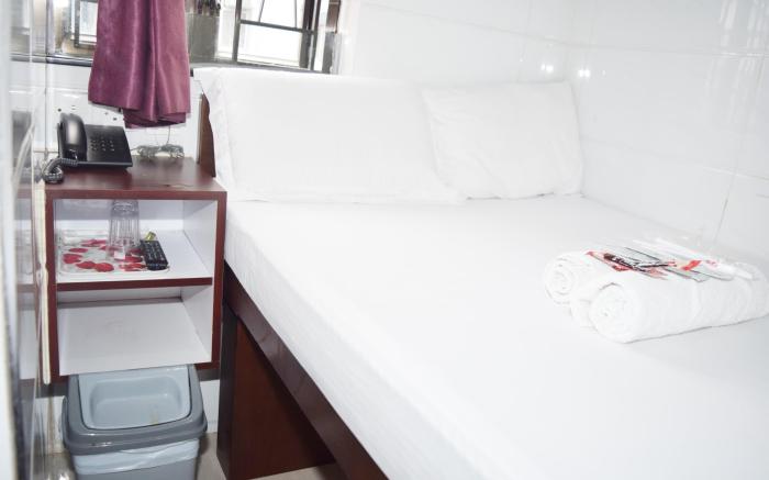 Pay-less Guesthouse (7/F-A9 )