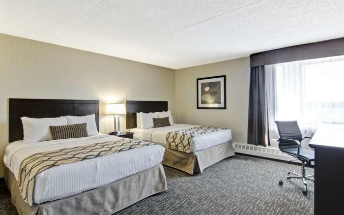 Coast West Edmonton Hotel & Conference Centre