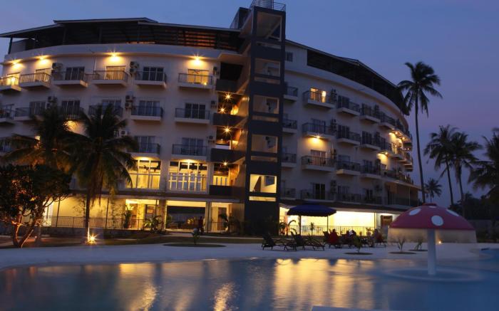 Solea Seaview Resort