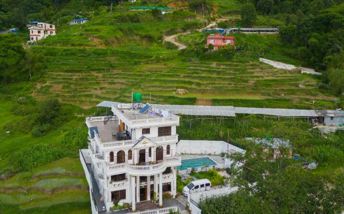 The White House Villa