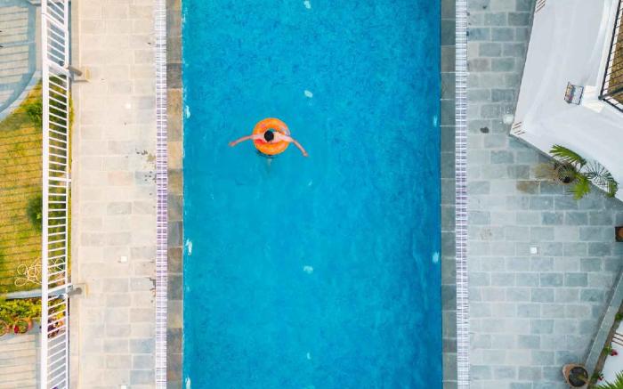 The White House Villa