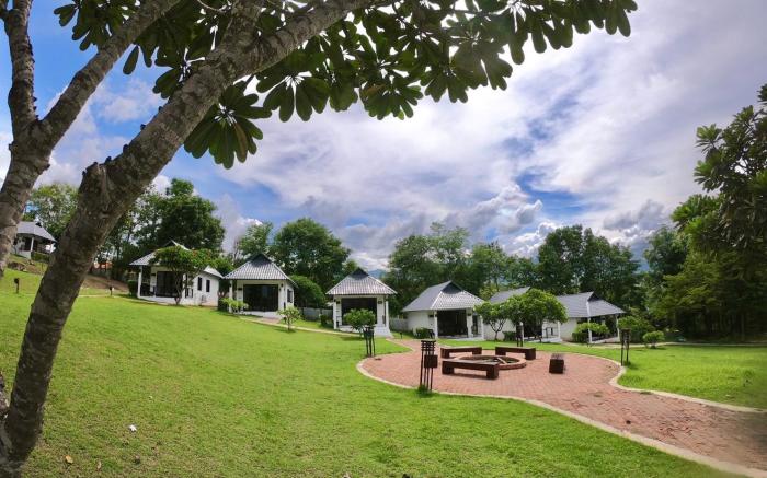 Diamond Village Pai