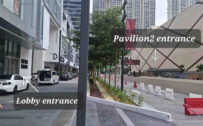 REVO near Pavilion2 Stadium Bukit Jalil 4-5pax