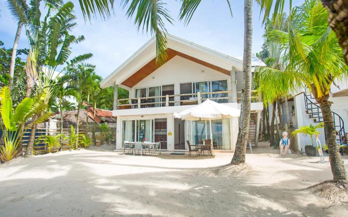 Mabuhay Beach House                                                                             