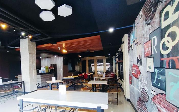 Lucky Inn & Cafe