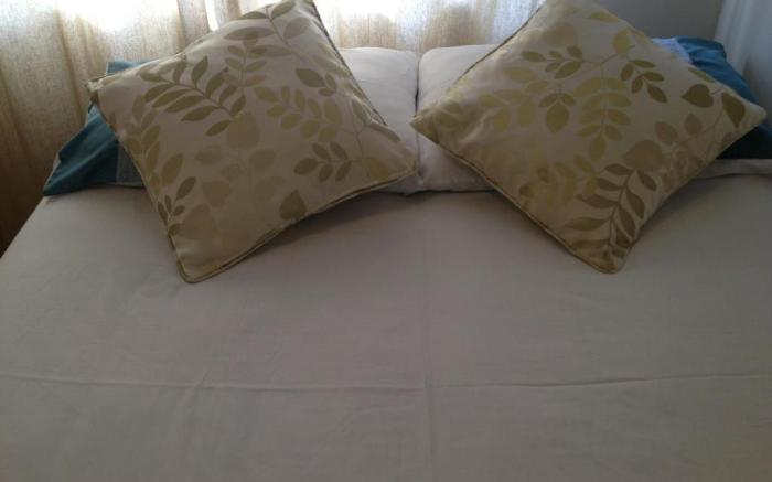 En suite shower room Double room with 1 double deyr