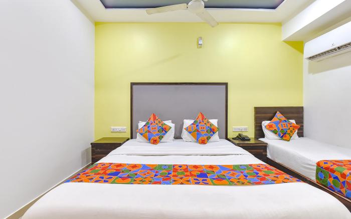 Hotel Gold Leaf,Ahmedabad