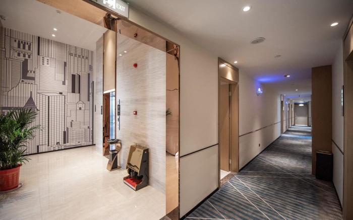 City Comfort Inn Ezhou Wuyue Plaza