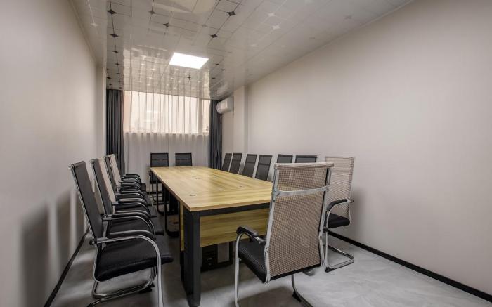 City Comfort Premier Hotel Qinzhou Lingshan Traditional Chinese Medicine Hospital Gymnasium