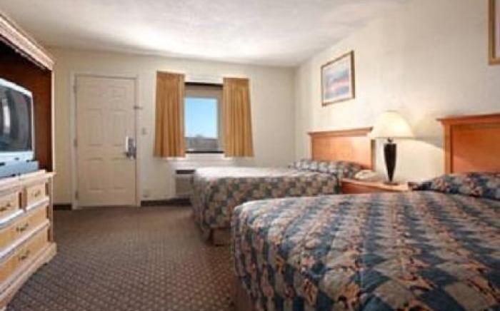 Park Hill Inn and Suites