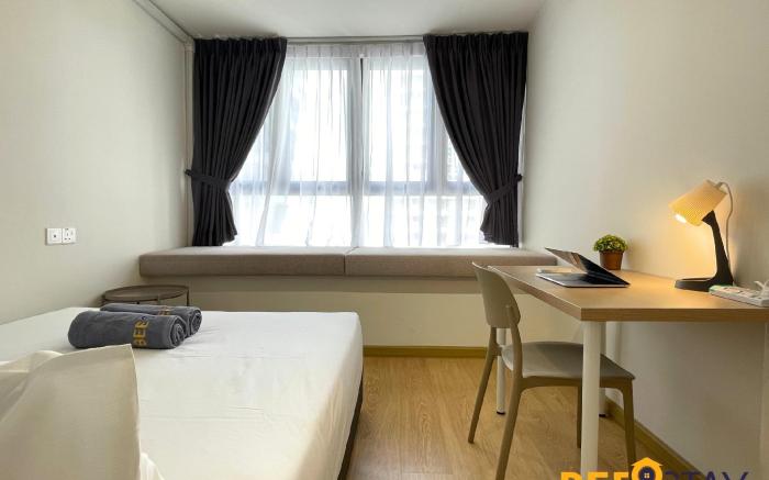 Danga Bay SeaView with balcony 3 Bedroom for 6 pax