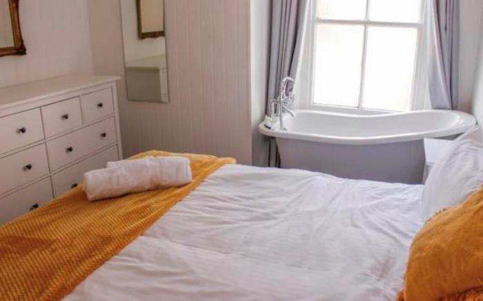 The Wheatsheaf Hotel