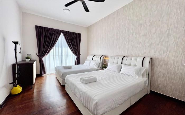 Melaka Silversc@pe Stay -3room/8pax/55"tv/TV-Box