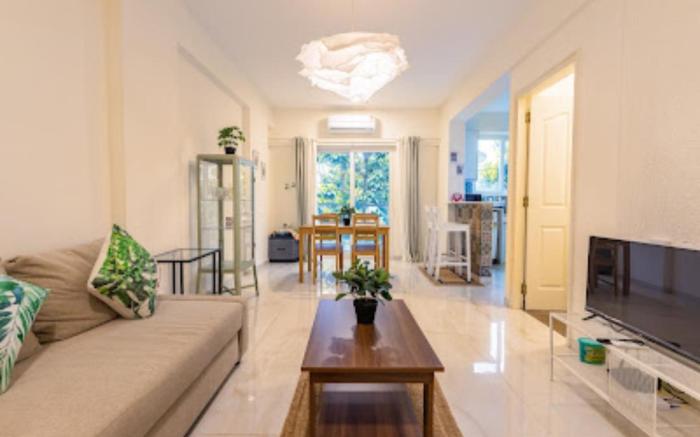 Acaso : Sweet Serendipity in Siolim