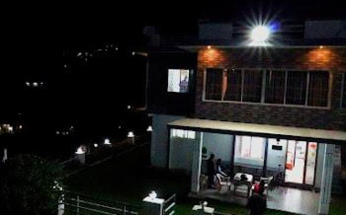 Guru Vela Homestay