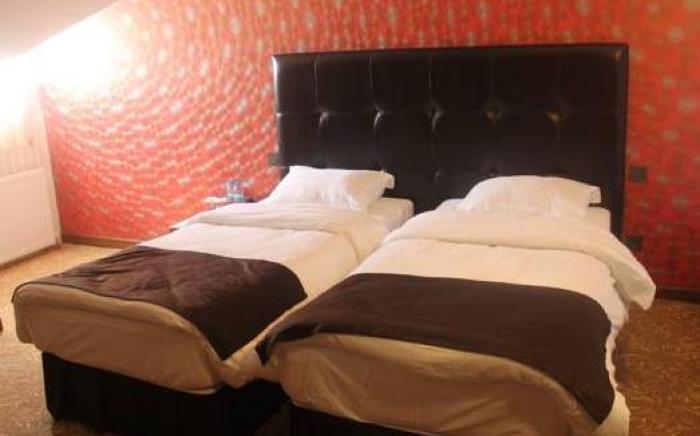 Highway Otel