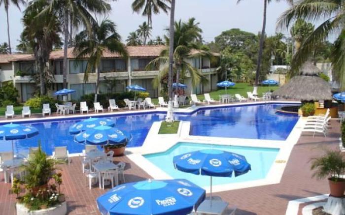 Cabo Blanco Hotel and Marina
