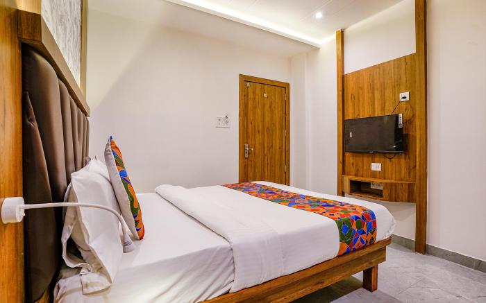 FabHotel Grand Residency