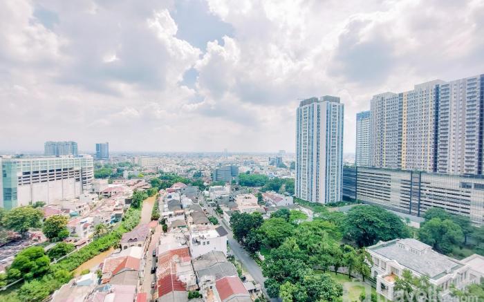 Studio Loft The Reiz Condominium Medan By Travelio