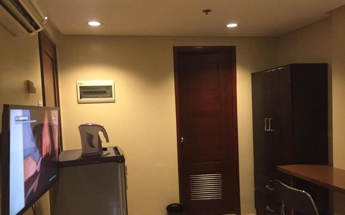 Spacious Studio Apartment B302