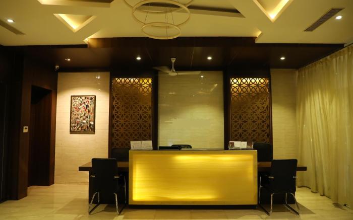 AVENUE HOTEL 