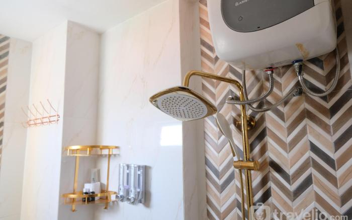 Modern 3BR Gateway Ahmad Yani Cicadas By Travelio