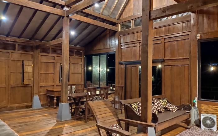 Villa DolanoKene - Karangpandan