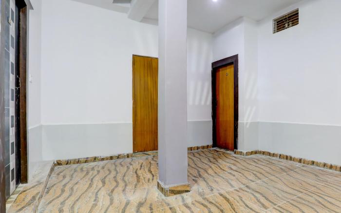 Hotel O Saanvi Residency Inn a Ganga View
