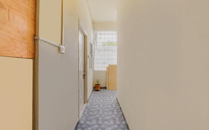 Hotel O SGR Residency