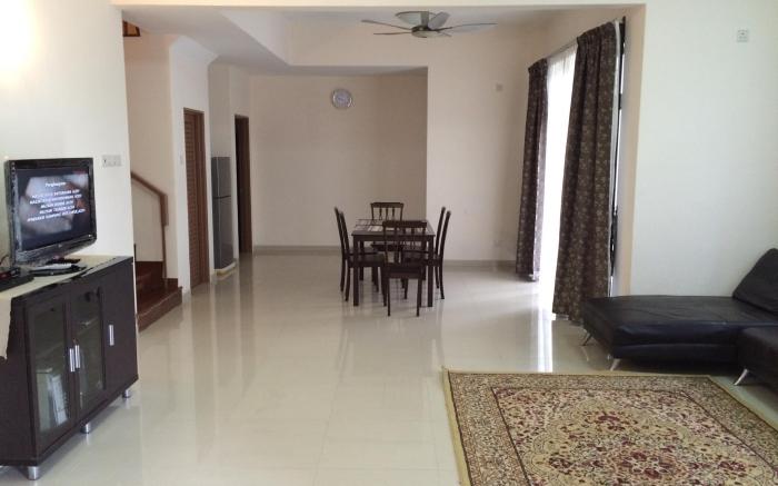 Putrajaya 1808 Homestay (15 beds)
