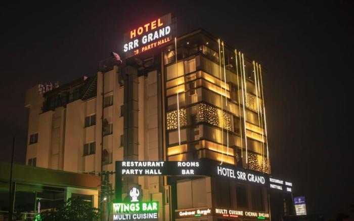 Hotel SRR Grand