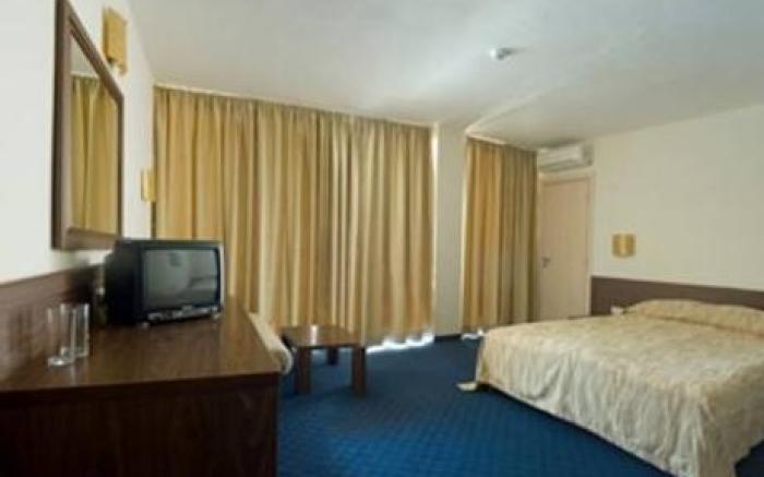 Hotel Glarus Beach