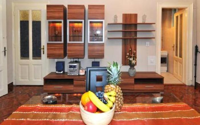 Matei Corvin Apartment