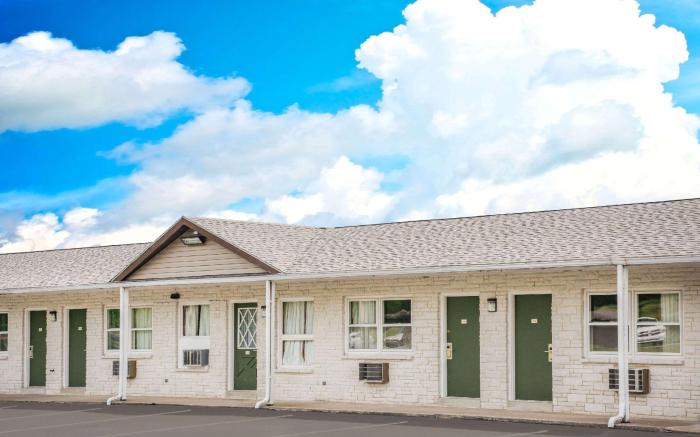 Knights Inn - Pine Grove, PA