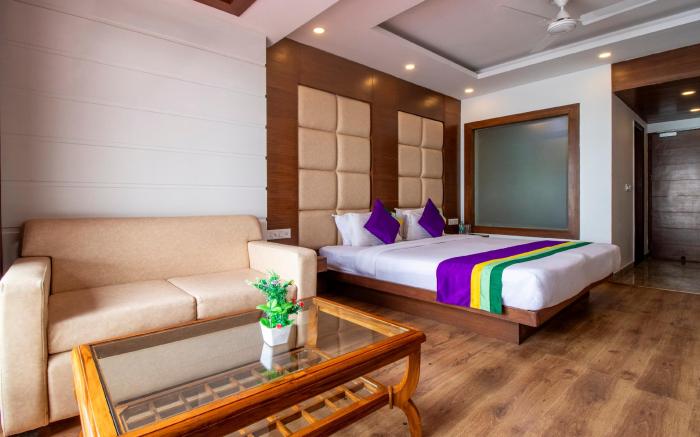 Treebo Premium Queens Of Hills Near Mall Road Area