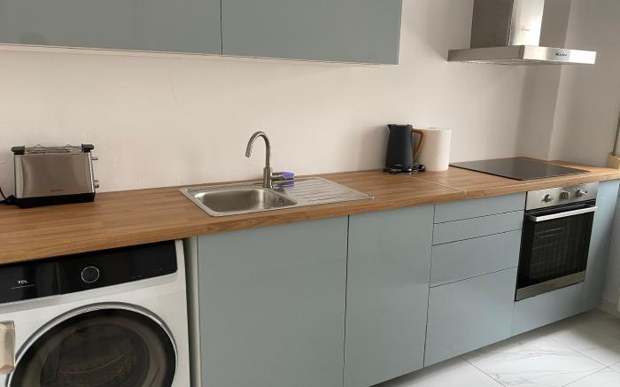 Modern, centrally located apartment
