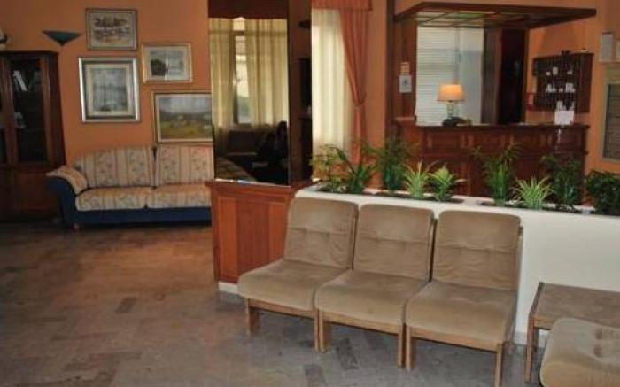 Hotel Aplo - Breakfast Experience