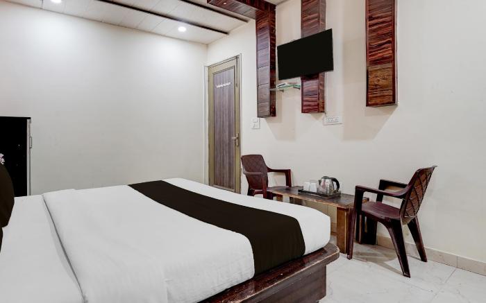 Super Hotel O Zirakpur City Court Complex Formerly The Platinum