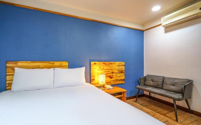 Yeongju Punggi Tourist Hotel