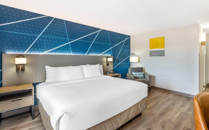 Comfort Inn & Suites Arlington Heights - Buffalo Grove