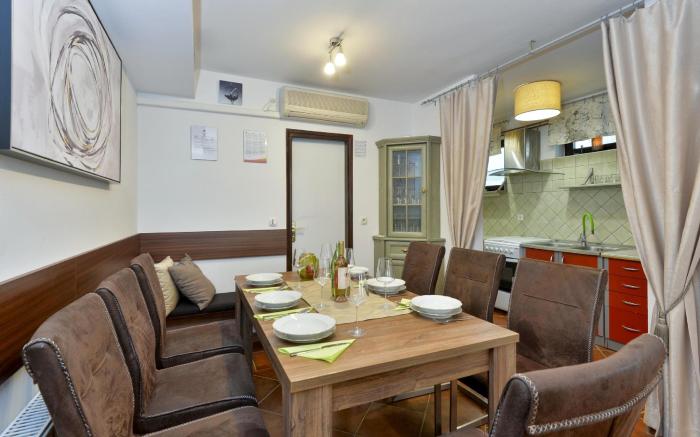 Jura's Wellness House