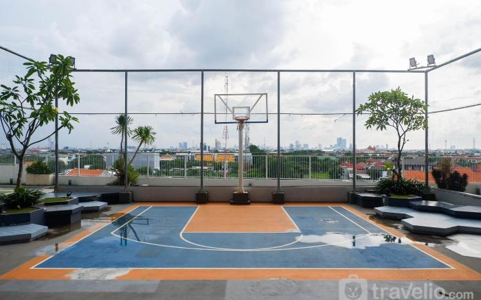 Homey Studio at Taman Melati Surabaya By Travelio