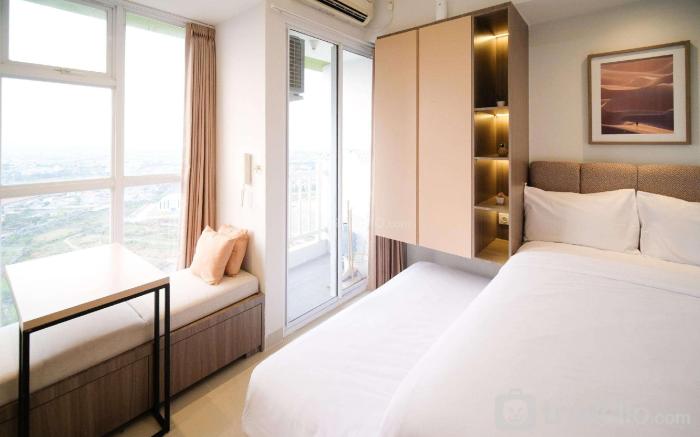 Homey Studio at Taman Melati Surabaya By Travelio