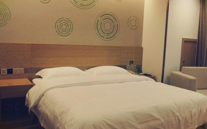 GreenTree Inn Shaoxing Lihai Dongsen Commercial Square Branch