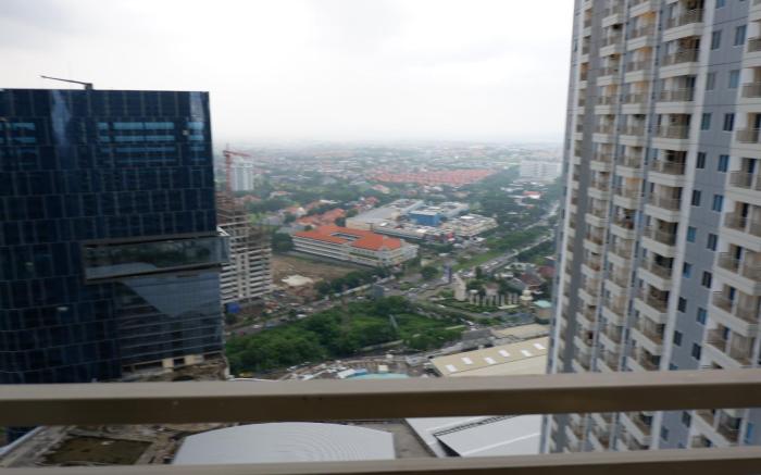 2BR Apt Tanglin above Pakuwon Mall. Griya Gailen 3