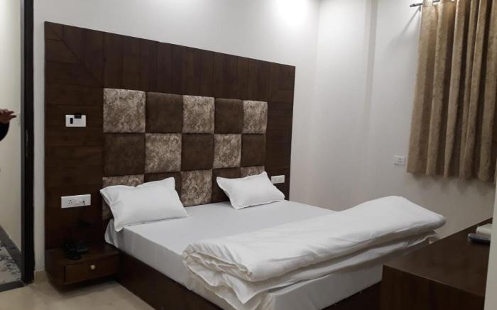 Gokul Grand