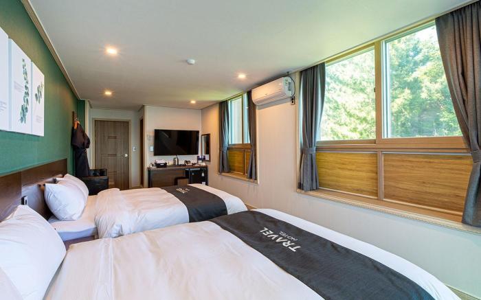 Sok-cho Travel Hotel